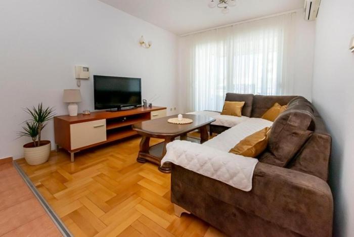 Apartment Katarina