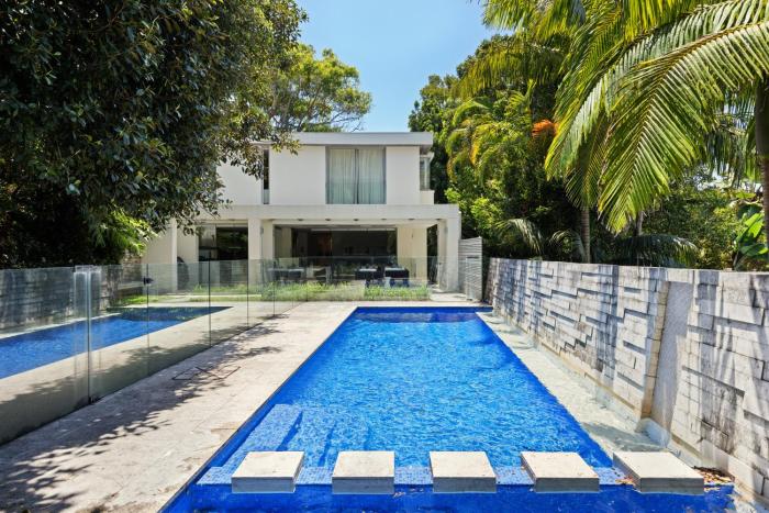 Vaucluse Palms