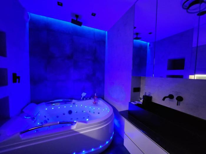 JACUZZI & SAUNA Apartament Warszawa Mokotów