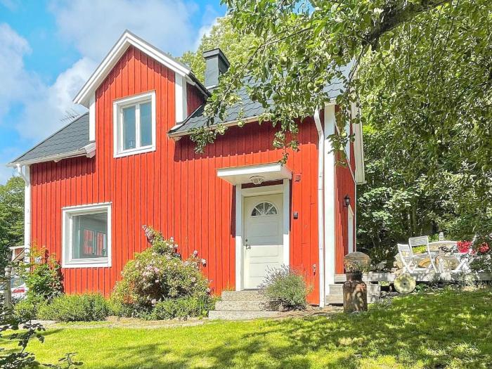 4 person holiday home in TRENSUM-By Traum