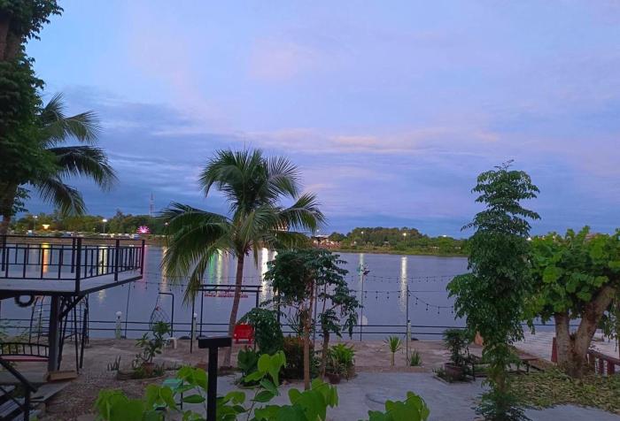 Techno Riverview Resort