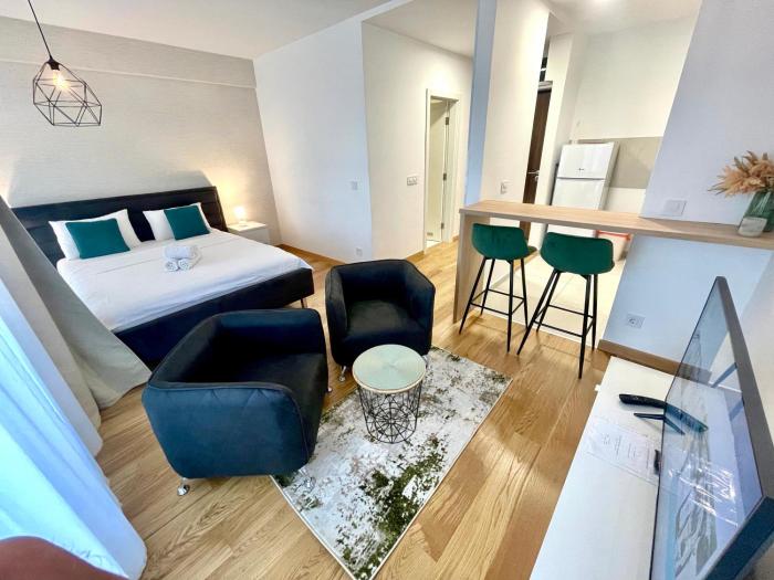 Green - stan na dan studio Novi Beograd, parking 5 evra dan