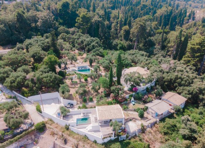 Zoela Corfu - 2 Seperate Houses With Full Privacy