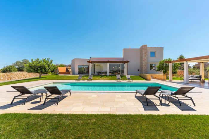 Domina 55 by Perle di Puglia