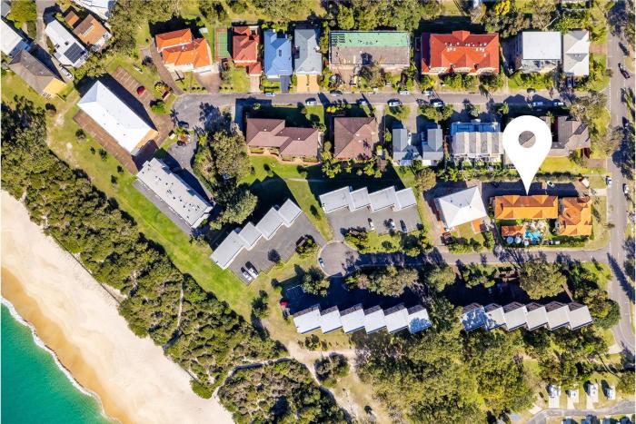 Martys 7 2 Intrepid Cl - pool , air con , Wi-Fi and linen