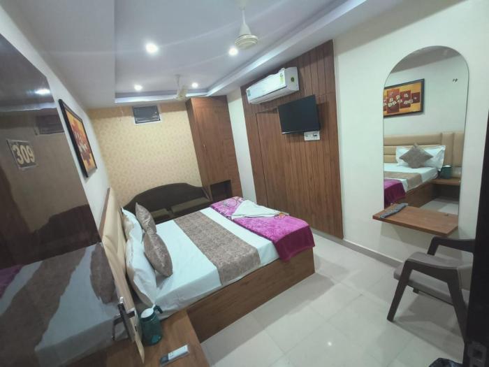 Hotel Siddhi Vinayak