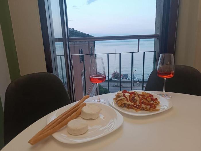 CasaLeda, delizioso loft fronte lago