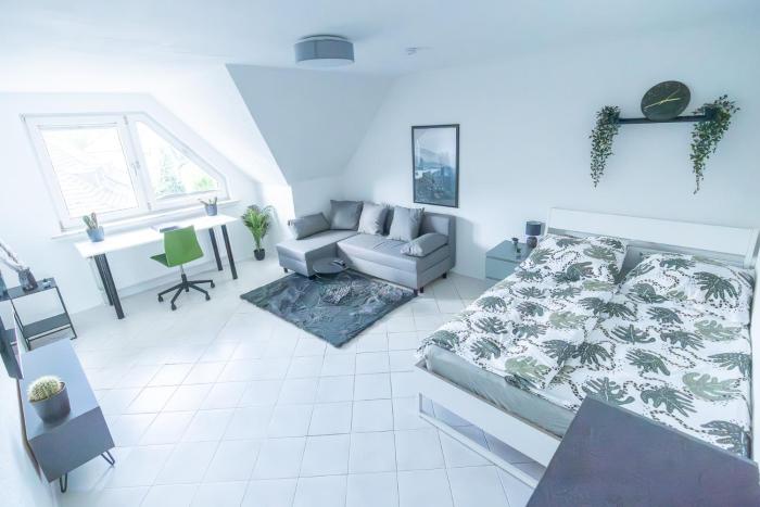 Essens Grüne Mitte , Direkt an der KEM Klinik, Freie Parkplätze und Netflix