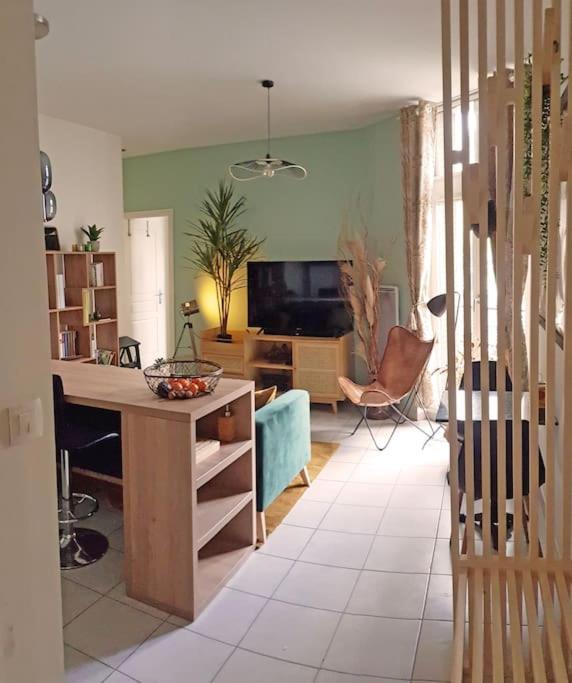 LAppart Aixois - au coeur de la ville - Location