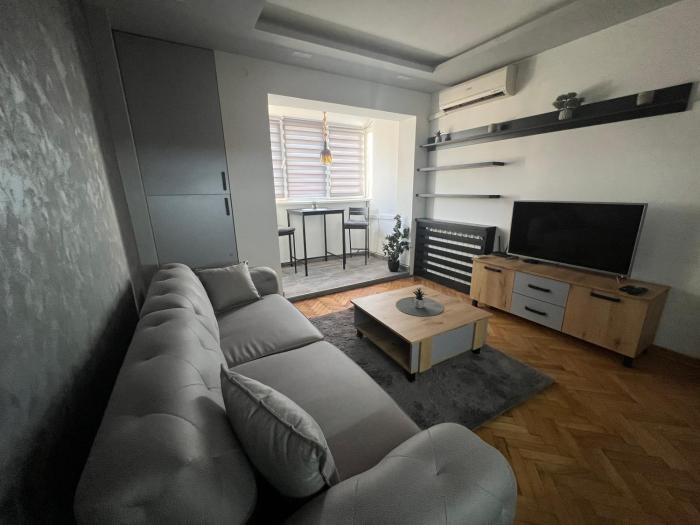 Central Sky View Apartment