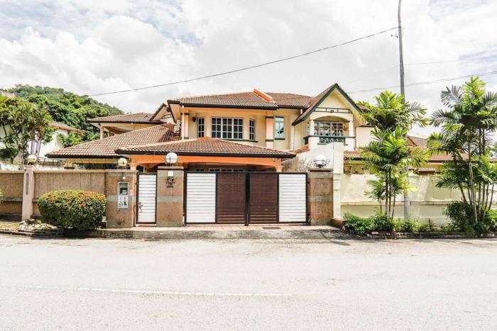 Wangsa Maju Luxury Villa with Private Pool-12pax