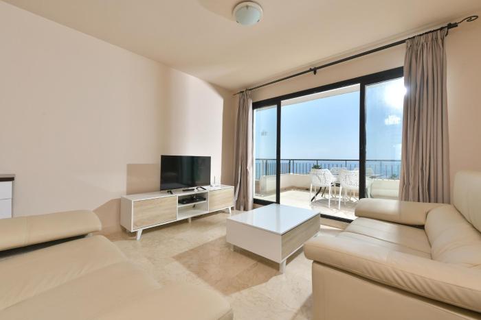 Apartamento con vistas al mar y parking incluido