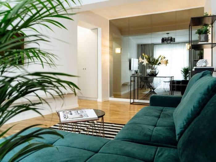 Sunny Large Flat - Top Location - Charming Balcony