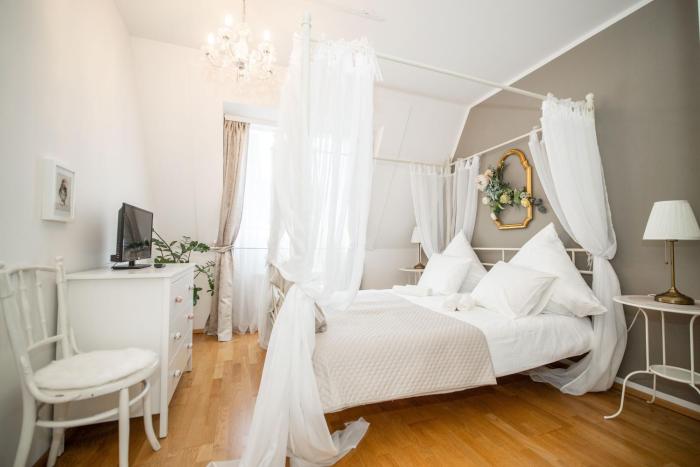 Room4Art Apartments Nr.6 in Center air-conditioned