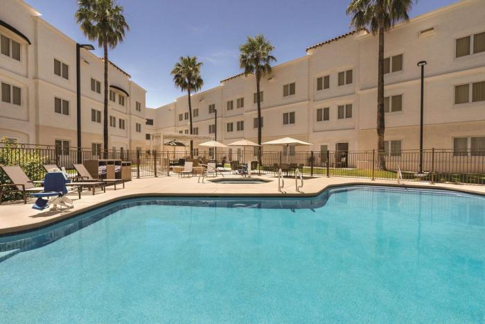 Homewood Suites Tucson St. Philips Plaza University