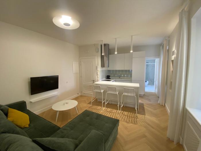 Psaradika Apartment Modern Comfort in Corfu Old Town