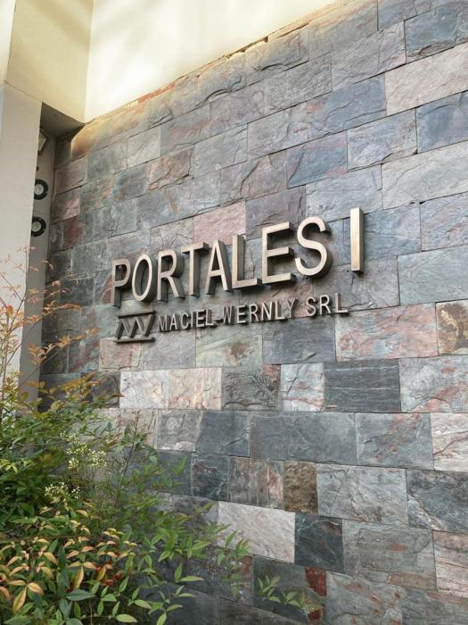 Portales I