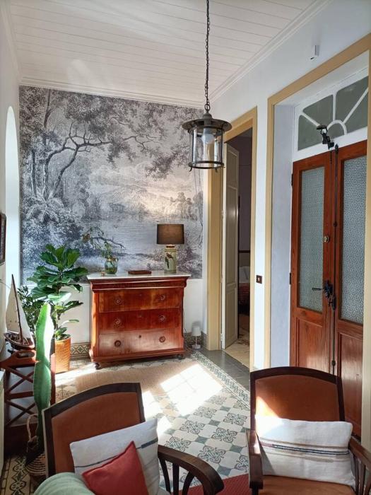 Casa emblematica en entorno de cuento