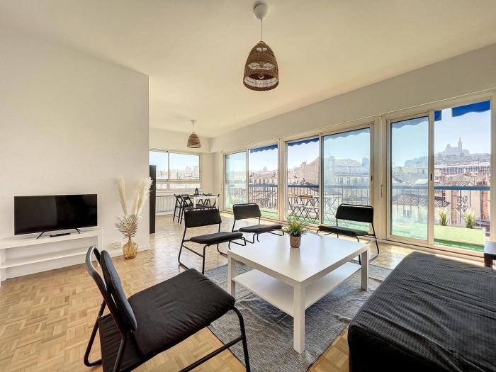 Appartement Spacieux - Vue Notre-Dame de la Garde - Les Freres de la Loc