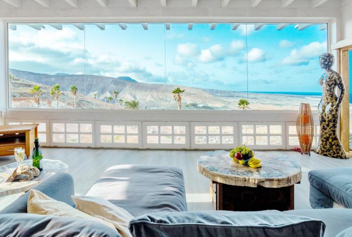 Eco Vineyard Cottage - Fantastic Views - 5 mins drive to Arrieta beach