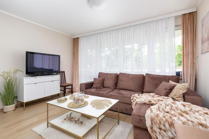 Apartamenty przy Promenadzie Villa Mistral II by Renters