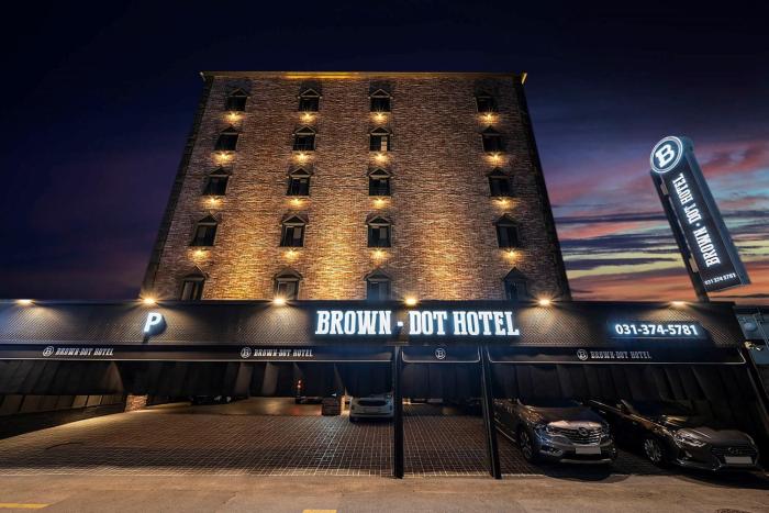 Brown Dot Hotel Osan