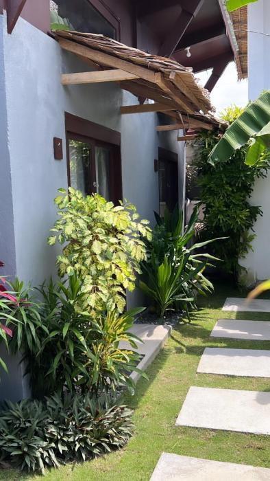 Yay Lodge SIARGAO, private room 1 with AC & hot shower and fast Starlink Wifi