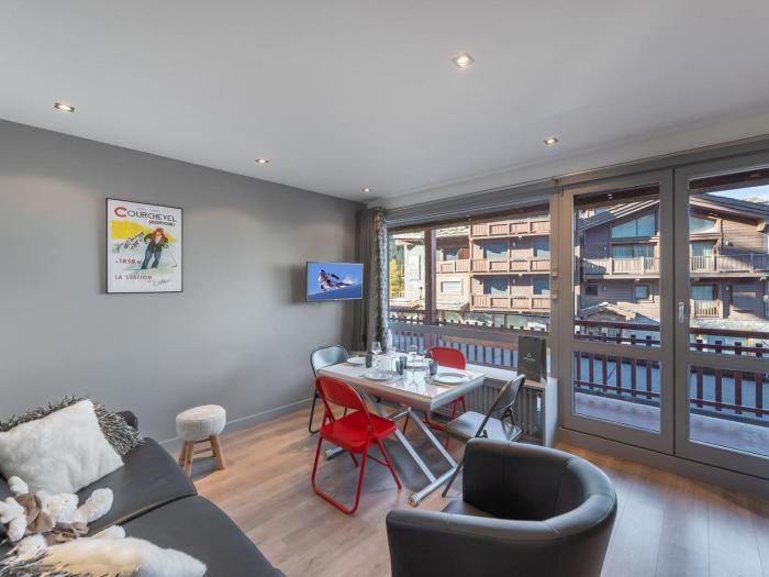 Appartement centre Courchevel avec accès pistes, garage et Wifi - FR-1-563-117