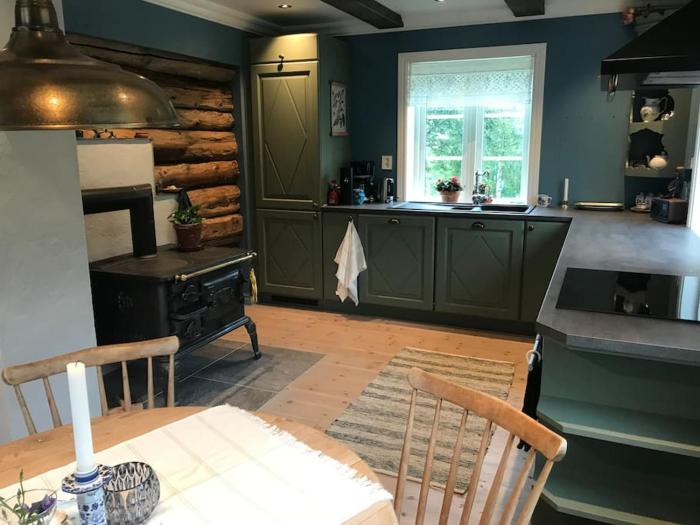 The Olav-house from 1840, at farm Ellingbø