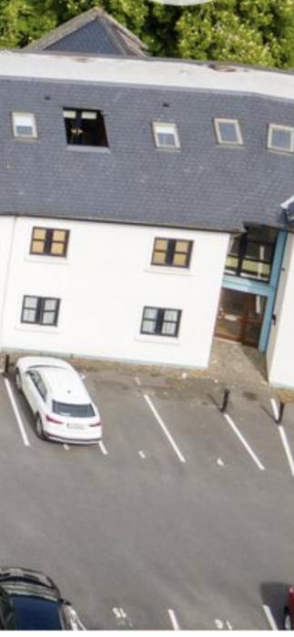 Riverside apartments Westport