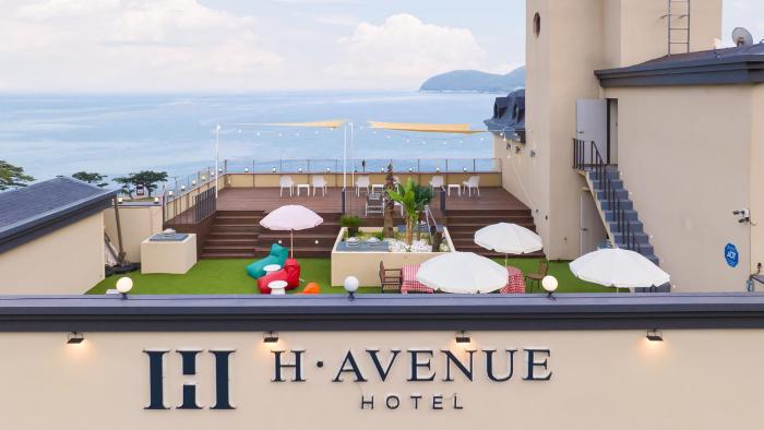 Geoje Mongdol Beach H Avenue Hotel