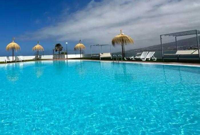 Penthouse 3 bedrooms, ocean view, near Siam Park