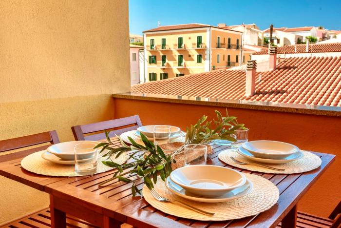 ISA-Residence with swimming-pool in Santa Teresa di Gallura