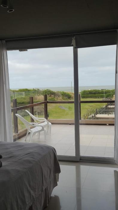 LINDABAYPLAYA STUDIO