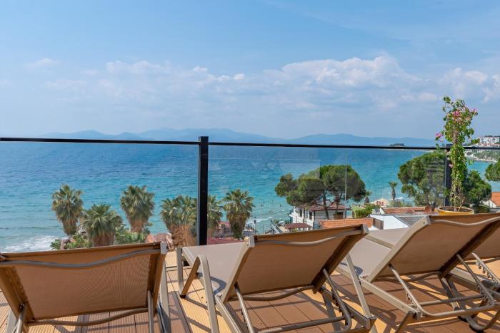 Rosy Suites Hotel