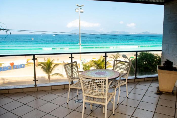 Lindo e bem localizado 3 quartos de frente p Mar - Praia do Forte - CF06