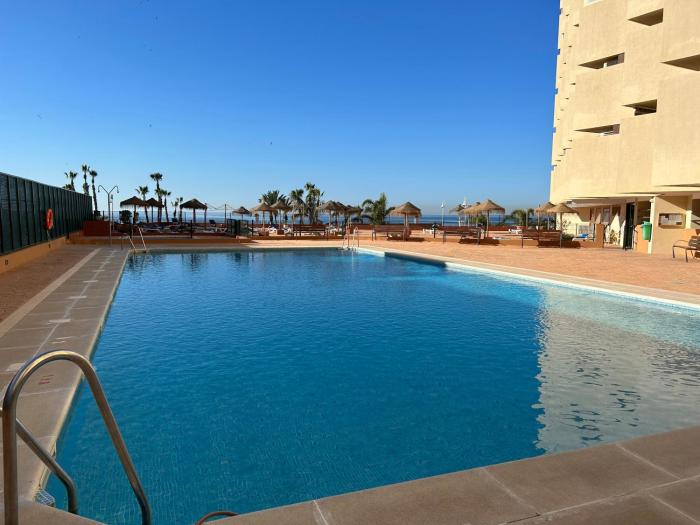 Appartement front de mer piscine
