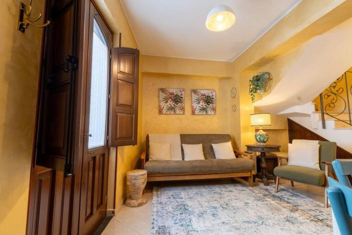 The Cyclops Retreat - Seaview