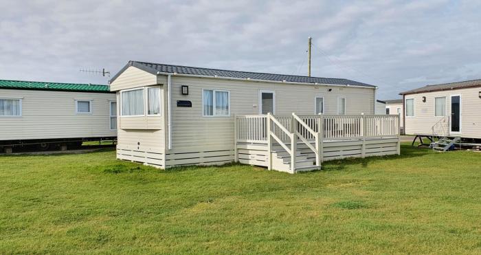 The Burrows Holiday Caravan, Seal Bay