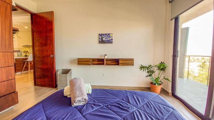 NEW Terra Condo w Infinity Pool