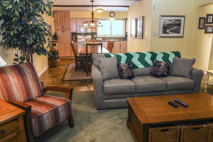 Fawn Valley Inn- 240 condo