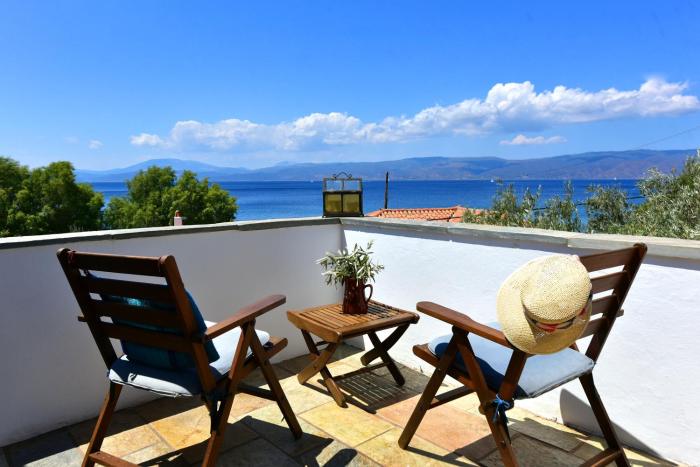 Nellys Coastal Family House