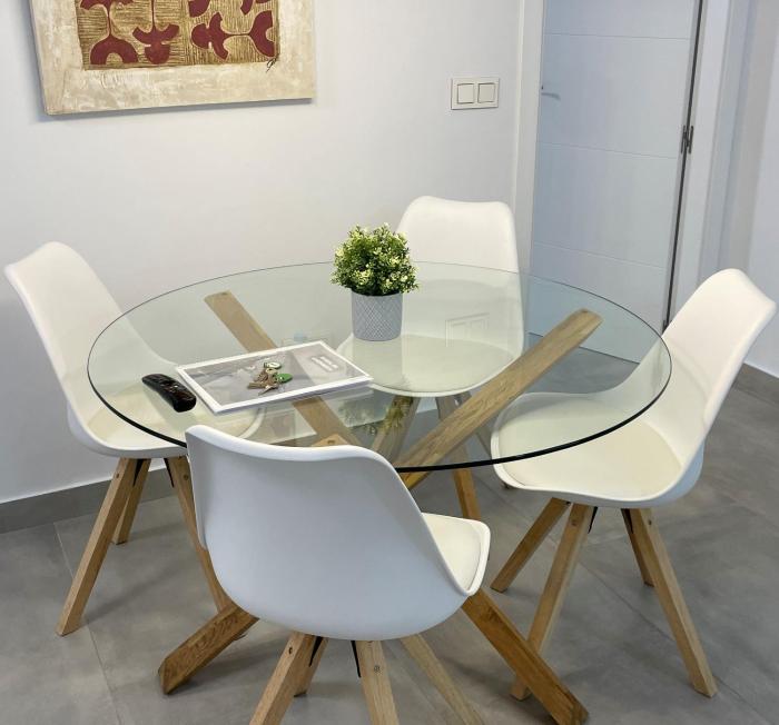 Piso de lujo en primera linea de playa y garaje