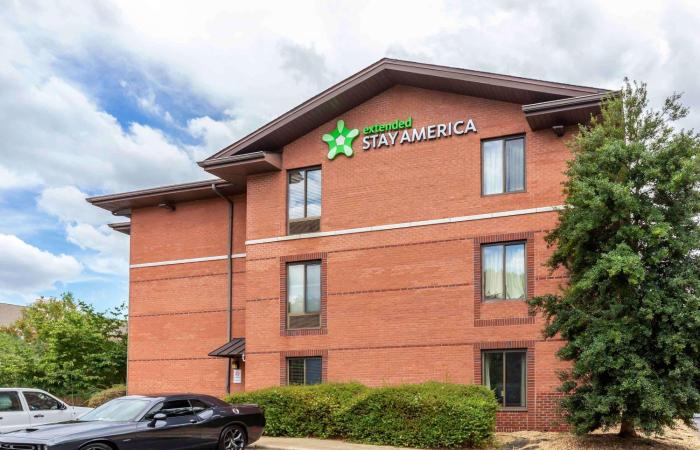Extended Stay AmericaSuites - Raleigh - Cary - Regency Parkway South
