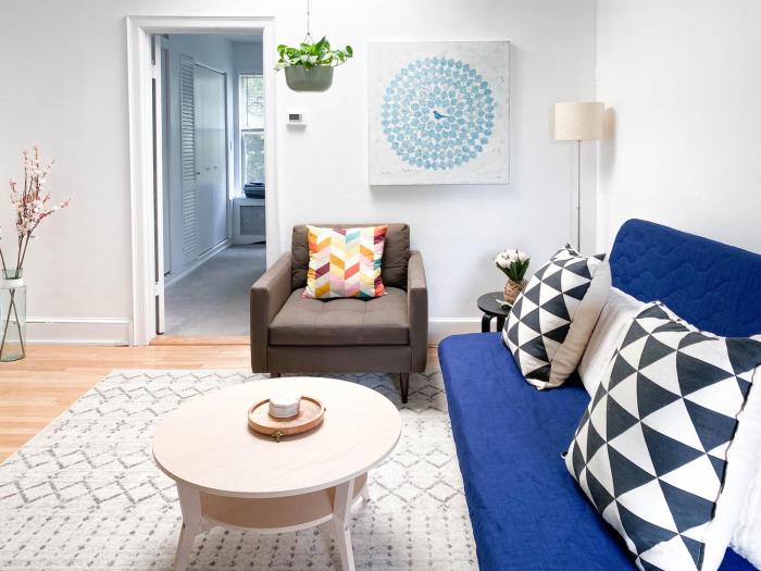 Charming 2nd Fl Retreat, Heart of Capitol Hill