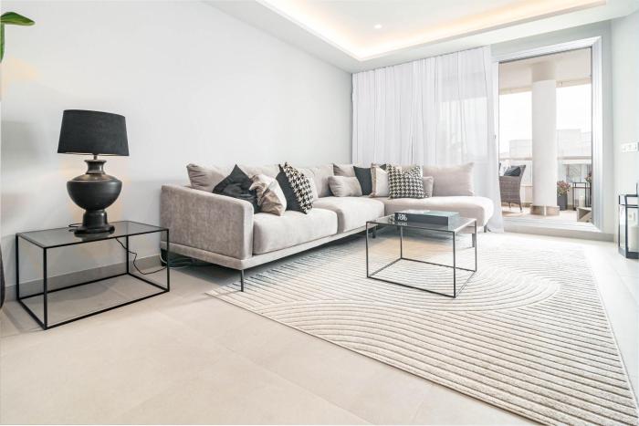 San Pedro modern flat by Costarentals - M34