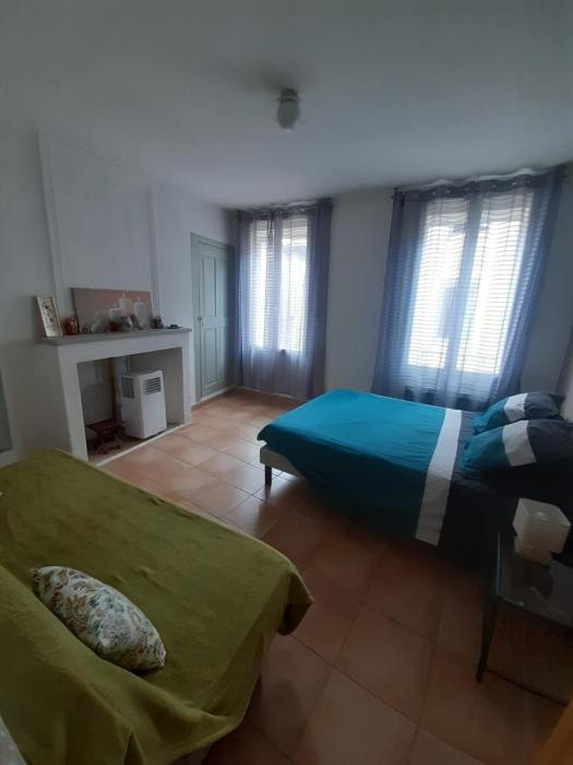 Apt en Luberon appartement 3 chambres et garage privée