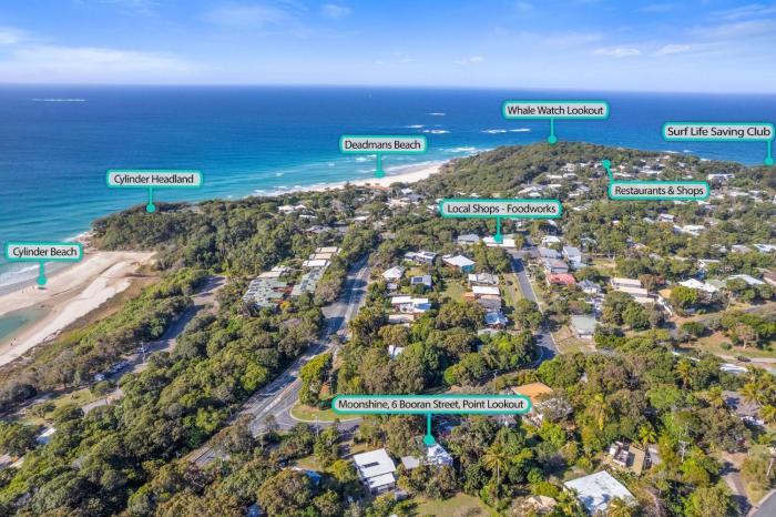 Moonshine Beach Shack by Discover Stradbroke
