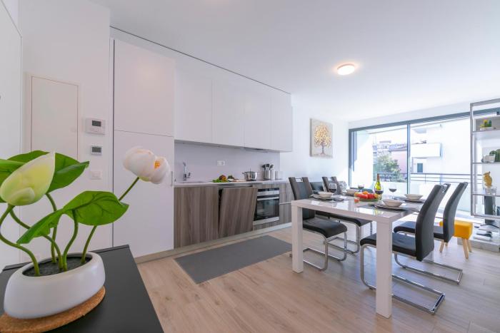 Charming Home - Happy Rentals