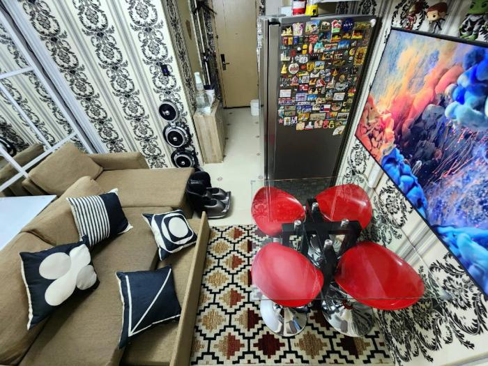 High-Tech Studio at Grass Residences -2 persons only, Quezon City